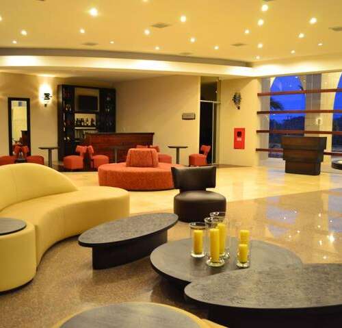Sun hotel lobby - Guisela Osinaga C.